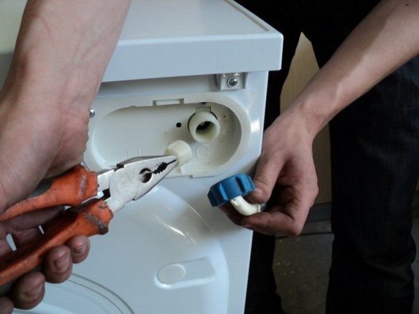  Почистване на мрежовия филтър