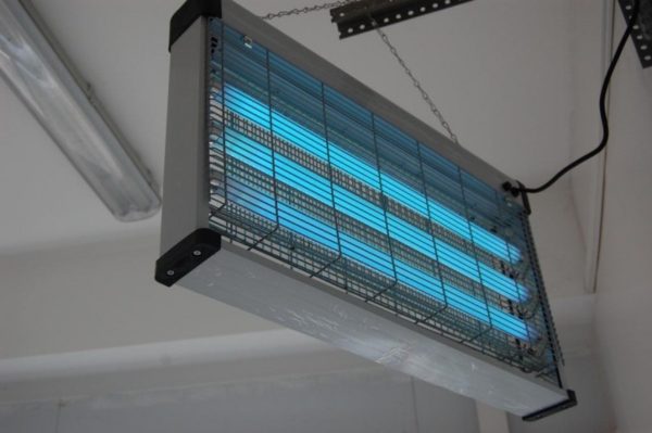 UV стерилизатор за въздух UV стерилизатор за въздух