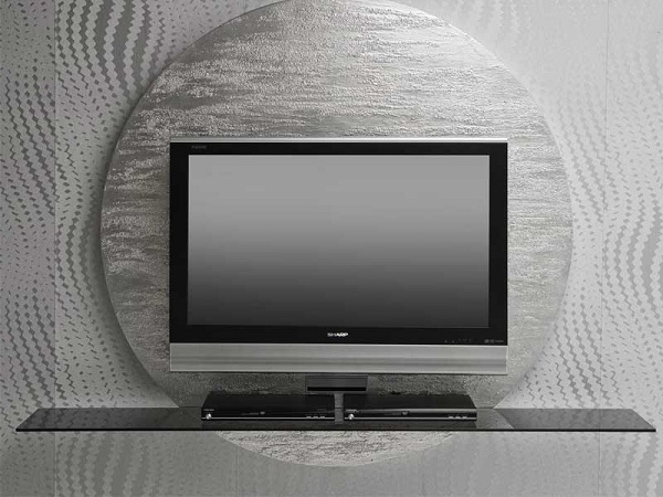 LCD телевизор