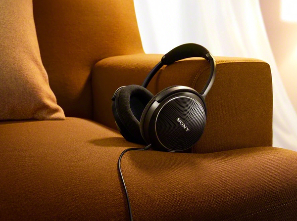 Слушалки Sony