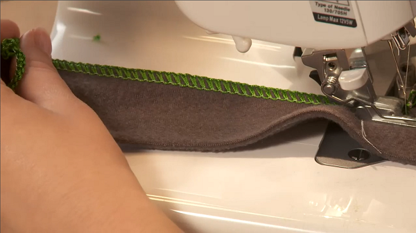  Как да шият върху overlock
