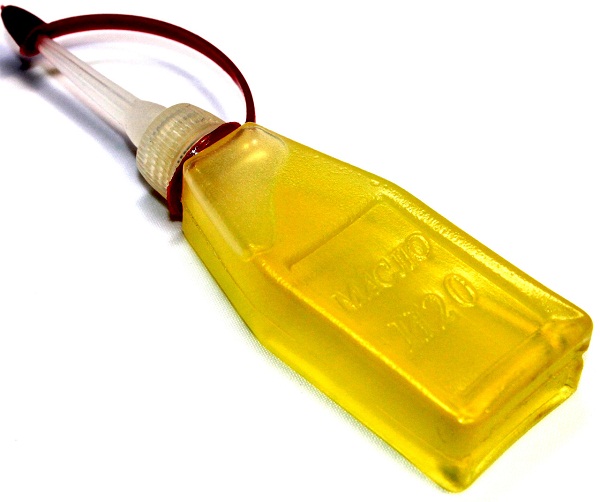Масло за шевни машини