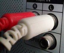  Как да свържете музикален център към компютър