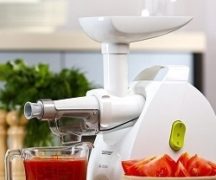  Месомелачка със сокоизстисквачка