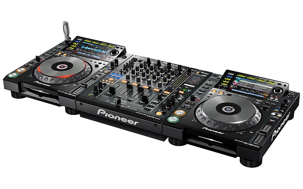DJ миксер