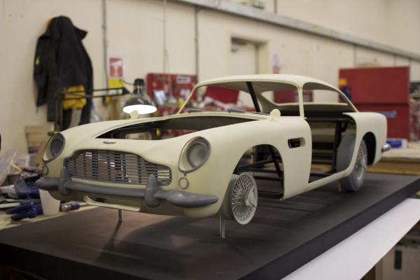  Aston Martin DB4 3D модел