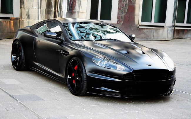 Астън Мартин DB11