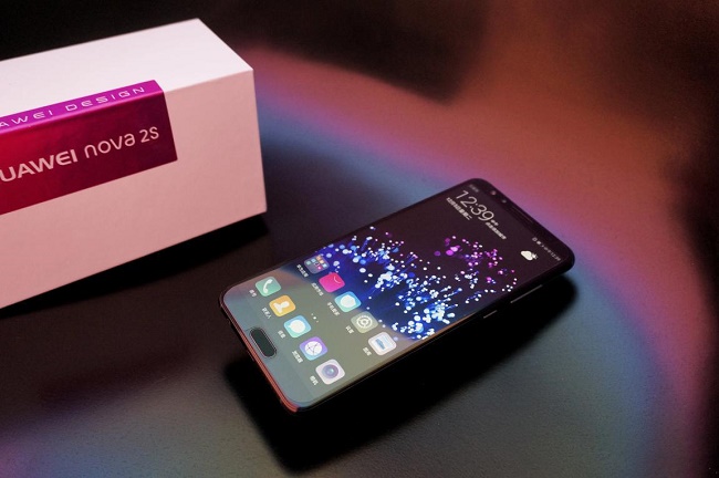 Huawei Nova 2S