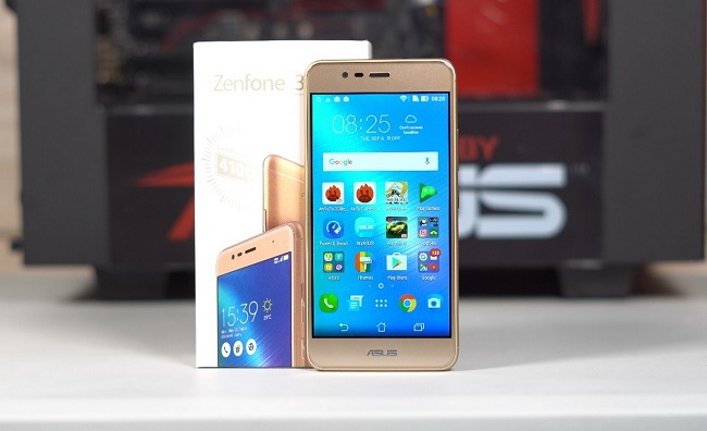Телефон Asus Zenfon 3 Макс