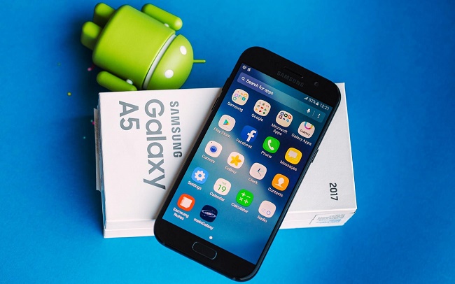 Samsung Galaxy A5 2017 с кутия