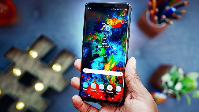  Samsung Galaxy S9 екран