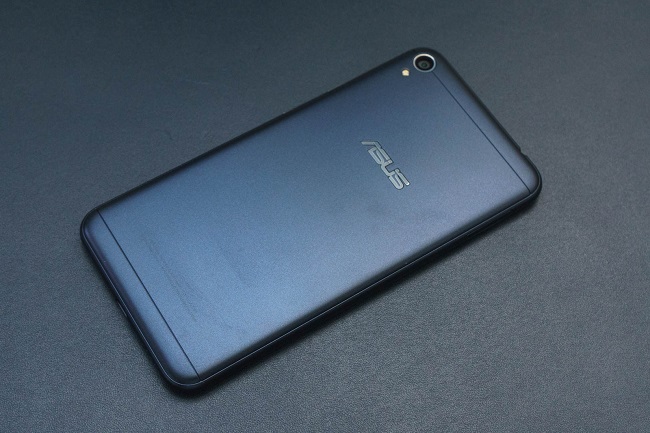 ASUS Zenfone Live L1 (ZA550KL)