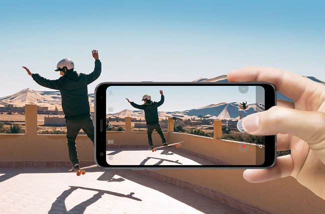 LG Q7